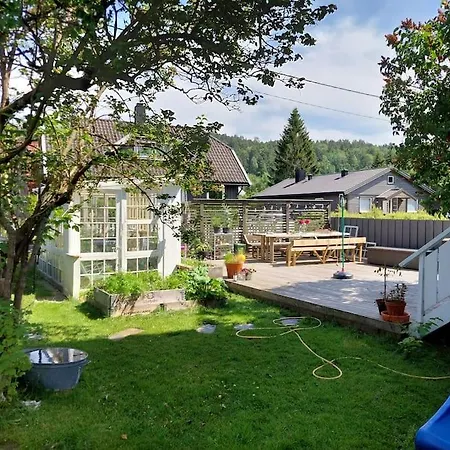 Ferienwohnung Barnevennlig Og Hyggelig Bolig Kristiansand Exterior foto
